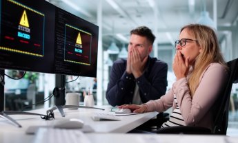 Mastercard: Έξι στις δέκα ελληνικές επιχειρήσεις θεωρούν υψηλό τον κίνδυνο κυβερνοεπίθεσης