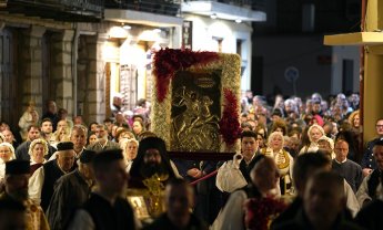 «Πανηγυράκι γίνεται ψηλά στον Αϊ Γιώργη»: Η μεγάλη γιορτή της Αράχωβας