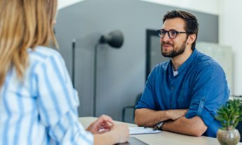 Μια απο τις πιο βαθιές αντιρρήσεις είναι το «δεν εμπιστεύομαι» - Πως το χειριζόμαστε;