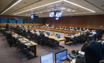 Eurogroup: Εγκρίθηκαν τα βραχυπρόθεσμα μέτρα για την ελάφρυνση του χρέους
