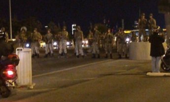 Απόπειρα πραξικοπήματος στην Τουρκία - Ο στρατός στους δρόμους