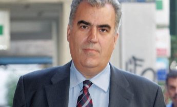 Πέφτει η αυλαία για τα ανασφάλιστα αυτοκίνητα-κ. Δ. Ρέππα κάντε το και στην Ελλάδα