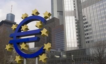 Σε 65 δισ. ευρώ αύξησε η ΕΚΤ το όριο για τον ELA