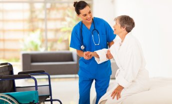 Νοσηλεύτηκε το 2006 στο ΕΡΡΙΚΟΣ ΝΤΥΝΑΝ με συμβόλαιο της COMMERCIAL VALUE και το 2014 του ζητούσαν να πληρώσει το λογαριασμό!