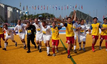 Στο 12ο Παγκόσμιο Κύπελλο street soccer η Εθνική Αστέγων, με την υποστήριξη της INTERAMERICAN