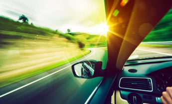 Οδήγηση και καύσωνας: Τι να προσέχετε!