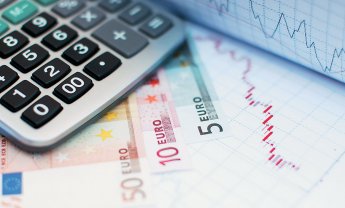 Εθνική Τράπεζα: Τα capital controls «γονάτισαν» τις μικρομεσαίες επιχειρήσεις