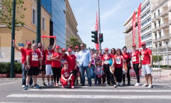 «Ανθρώπων ERGO»: το μήνυμα της ERGO, Επίσημου Χορηγού στον Ημιμαραθώνιο της Αθήνας, γίνεται πράξη από χιλιάδες Αθηναίους!