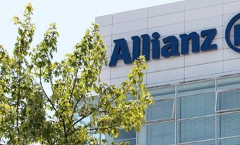 Την 1η θέση στην εμπορική ασφάλιση θέλει η Allianz Βρετανίας