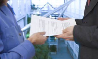 Συναίνεση της ΕΕ για περισσότερες διευκρινήσεις στα QIS5