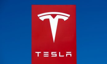 Ο Δημόκριτος καλωσορίζει την Tesla Greece στο Τεχνολογικό του Πάρκο