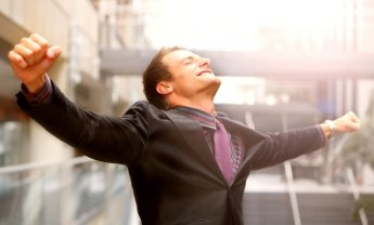 Δικαιώνει εργαζόμενο σε ασφαλιστική ο Άρειος Πάγος  