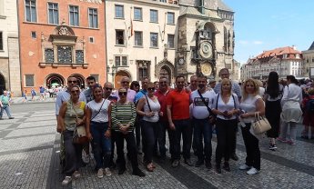 Στην Πράγα ταξίδεψαν οι συνεργάτες της AXA από τη Διεύθυνση του Τάσου Παυλίδη
