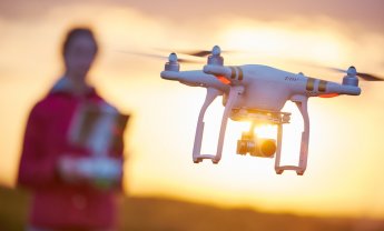 Πώς να διαλέξετε το κατάλληλο πρόγραμμα για την ασφάλιση drone!