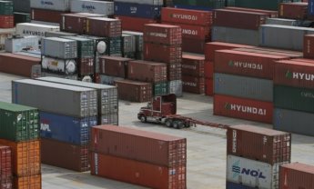 ΕΑEE: Μείωση 5,6% στην παραγωγή ασφαλίστρων του κλάδου μεταφερομένων εμπορευμάτων