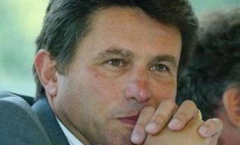 €3.9 δις κέρδη η ΑΧΑ για το 2011