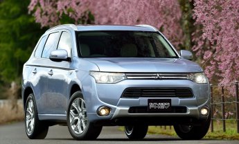 Mitsubishi Outlander PHEV: Πουλάει στην Ευρώπη
