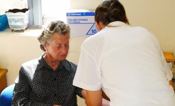 MetLife Alico: Δωρεάν ιατρικές εξετάσεις σε απομακρυσμένο χωριό της Κρήτης