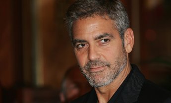 George Clooney: Να επιστραφούν τα Μάρμαρα του Παρθενώνα στην Ελλάδα