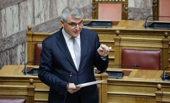 Π. Τσακλόγλου: Έξι παρεμβάσεις για την ταχύτερη έκδοση των 274.000 εκκρεμών συντάξεων