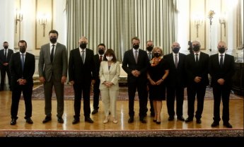 Ορκίστηκαν τα νέα μέλη της κυβέρνησης