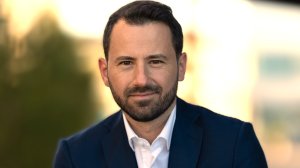 Ο Σταύρος Ντογιάκος αναλαμβάνει Πρόεδρος και Διευθύνων Σύμβουλος της AstraZeneca Ελλάδας & Κύπρου