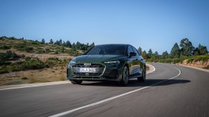 Το Audi A3 αναβαθμίζεται: Νέο εσωτερικό, περισσότερη ψηφιακή τεχνολογία, διευρυμένες δυνατότητες