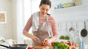 Eurolife FFH: Zero waste στο σπίτι - 7+1 απλά tips για να ξεκινήσεις τη μείωση των απορριμμάτων