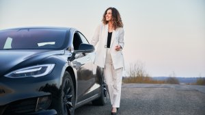 Υδρόγειος Ασφαλιστική: Car-Free (or Car-Less) - Πόσα Χρήματα Κερδίζετε αν Αφήσετε το Αυτοκίνητο για 2 Μέρες την Εβδομάδα;