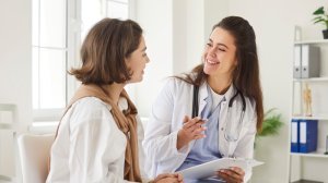 Metropolitan Hospital: Φθινόπωρο – Γιατί είναι η ιδανική εποχή για το ετήσιο check-up;