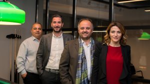 Απόλλων και IQ: Η ισχύς εν τη ενώσει στη δημιουργία καινοτόμων ασφαλιστικών προϊόντων.