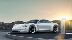 Taycan: Το πρώτο πλήρως ηλεκτρικό sport αυτοκίνητο της Porsche!