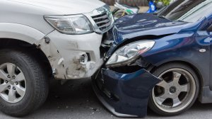 Η επιδίκαση ή μη του ΦΠΑ επί υλικών ζημιών σε τροχαία ατυχήματα όταν αυτές δεν έχουν επισκευασθεί