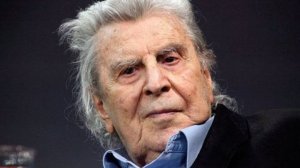 Στο Ιατρικό Κέντρο Αθηνών ο Μίκης Θεοδωράκης - Το ιατρικό ανακοινωθέν