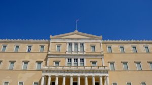 Απελεύθερος: Τα νταούλια των αγορών και η έξοδος από τα μνημόνια 