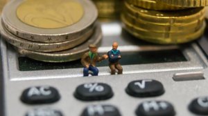 Από σήμερα η πληρωμή των συντάξεων Οκτωβρίου!