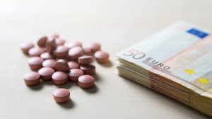 Επιτρέπεται η αποζημίωση από εθνικό σύστημα ασφάλισης, φαρμάκου για χρήση που δεν αναγράφεται στην άδεια κυκλοφορίας του;