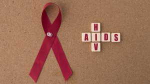 Εκδήλωση για το AIDS από το Δήμο Αθηναίων, το AIDS HEALTHCARE FOUNDATION EUROPE και τη «ΘΕΤΙΚΗ ΦΩΝΗ»