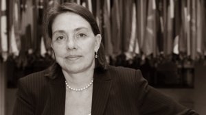 Μιράντα Ξαφά: Λάθος της κυβέρνησης να μην κοπούν οι υπάρχουσες συντάξεις