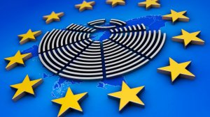 Απελεύθερος: Με το βλέμμα στο αποτέλεσμα των Ευρωεκλογών 