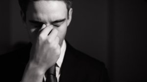 Απελεύθερος: Βαραίνει το κλίμα μέσα και έξω