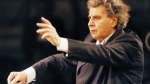 Ο Μίκης Θεοδωράκης γίνεται σήμερα 94 ετών!