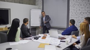 Πότε και πώς εκπαιδεύονται οι managers των ασφαλιστών;