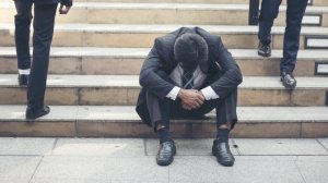 Eurostat: Στο 17% μειώθηκε η ανεργία στην Ελλάδα