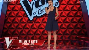 Η Αλεξάνδρα Αξιώτη στη σκηνή του The Voice