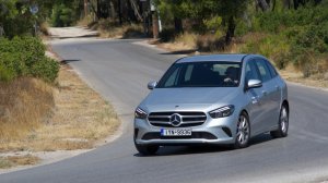 Mercedes B-Class: Η επιτομή της της ασφάλειας, της πολυτέλειας και της άνεσης!