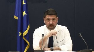 Χαρδαλιάς: Απαγορεύονται οι δημόσιες συναθροίσεις άνω των δέκα ατόμων
