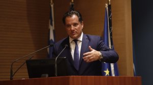 Έρχεται γενναία μείωση της προκαταβολής φόρου για τις πληττόμενες επιχειρήσεις!