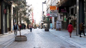 Ποια καταστήματα θα ανοίξουν αύριο Δευτέρα 4 Μαΐου;