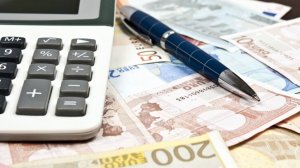 Σε οκτώ μηνιαίες δόσεις η καταβολή του φόρου εισοδήματος
